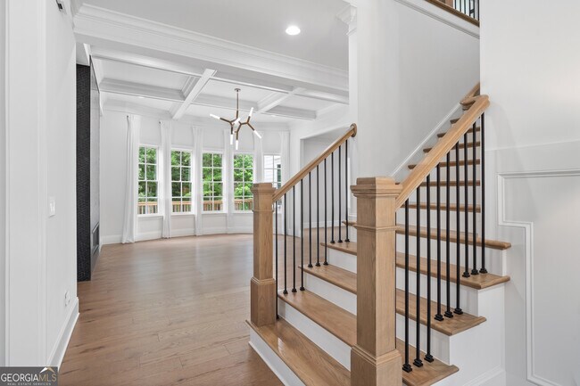 Building Photo - 2045 Kent Ct