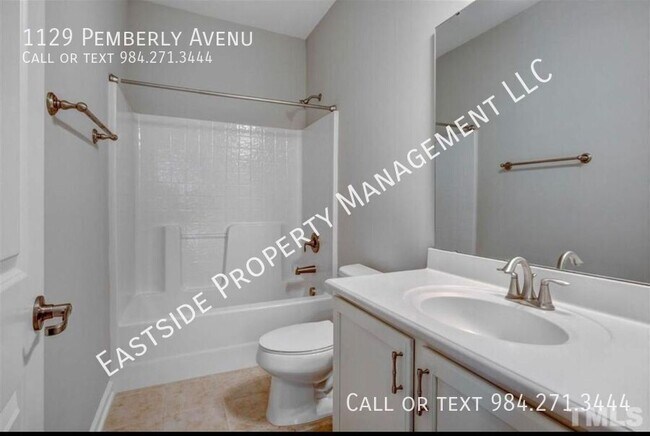 Building Photo - 1129 Pemberly Ave