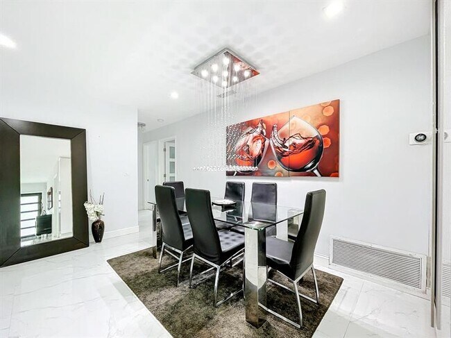 Building Photo - 2171 NW 87th Ave