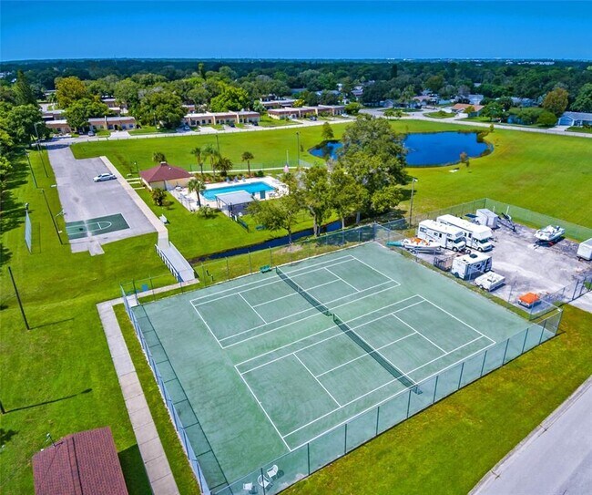 Building Photo - 9992 86th St