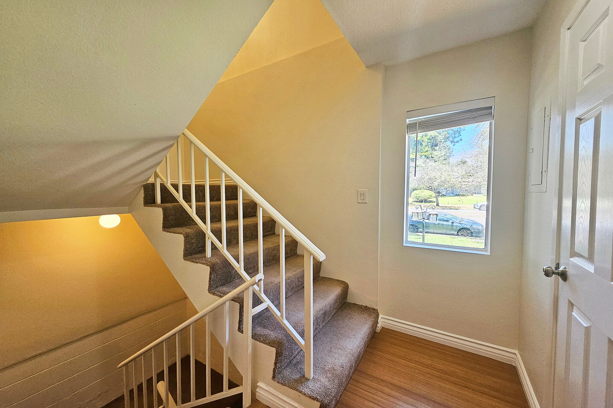 Building Photo - 1454 E Orange Grove Blvd