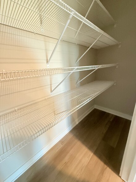 Building Photo - 7809 N 169th St