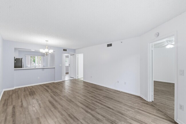 Building Photo - 9511 Weldon Cir