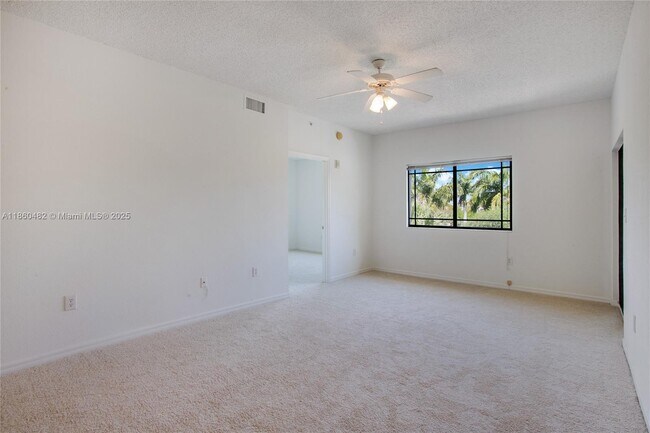 Building Photo - 2813 Grande Pkwy