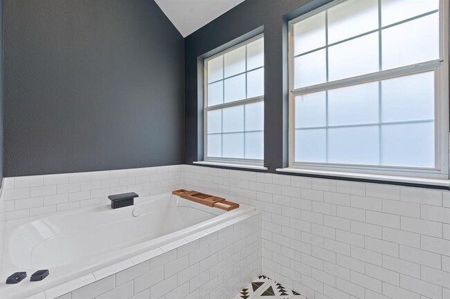 Building Photo - 6716 Edwardson Cove