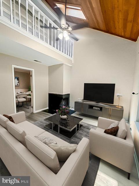 Building Photo - 127 Pinecrest Ln