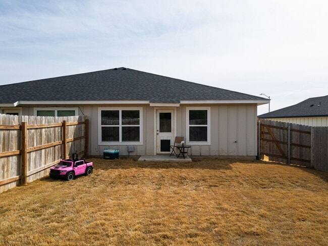 Building Photo - 803 Wax Myrtle Ct