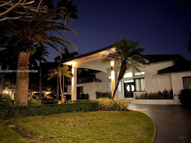 Building Photo - 17615 SW 80th Ct