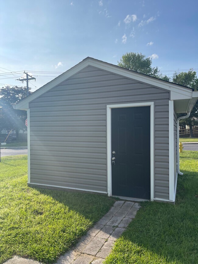 Storage Shed - 7897 W End Dr