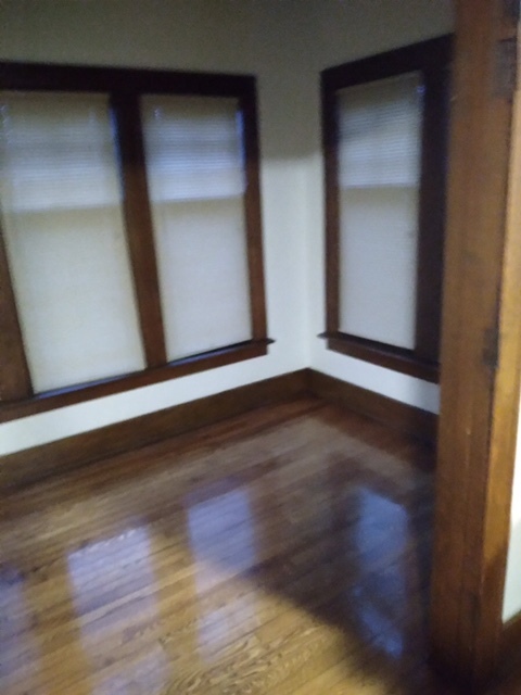 Bedroom - 421 University Ave