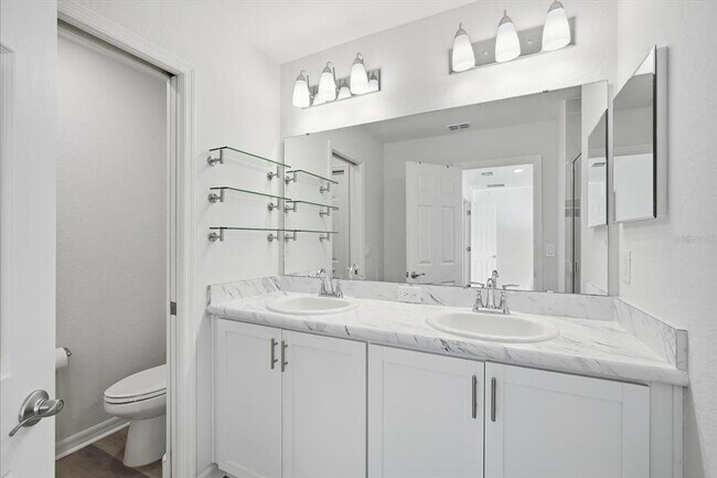 Building Photo - 2731 Idyll Lks Cir