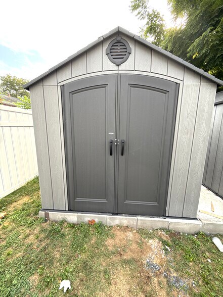 Unit 2 Shed for extra storage - 3334 208th St