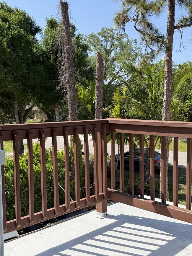 Building Photo - 10280 Carolina St