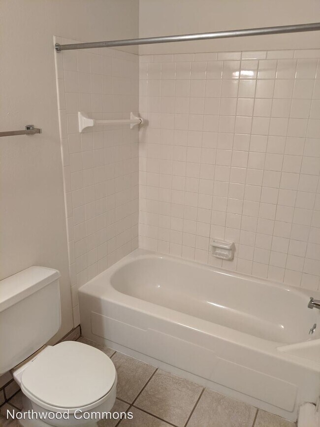 Building Photo - 1350 N Broadway Dr