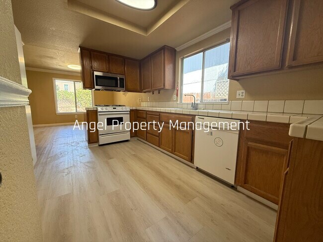 Building Photo - 7769 Heathston Ct