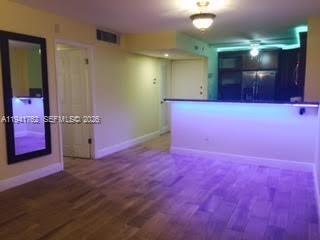 Building Photo - 6855 Abbott Ave