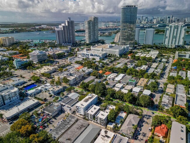 Building Photo - 631 Jefferson Ave