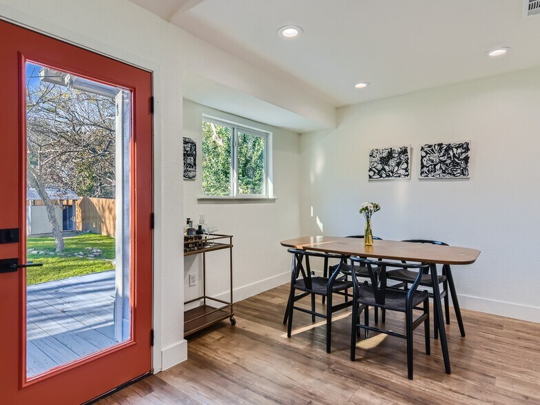 Building Photo - 3205 Kittyhawk Cv