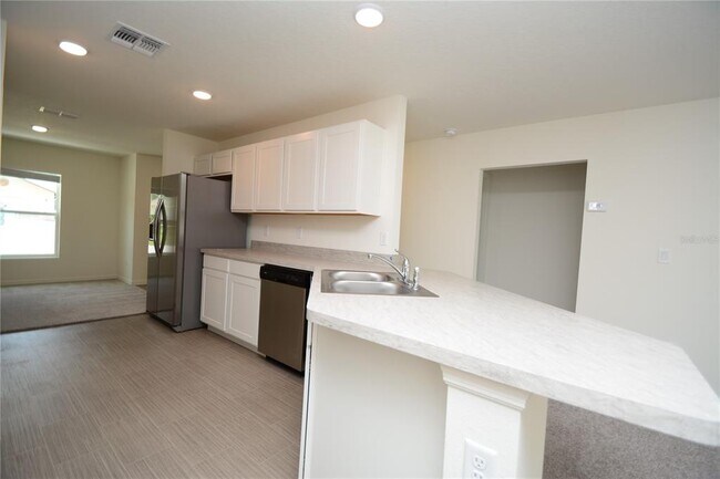 Building Photo - 157 Belleaire Dr