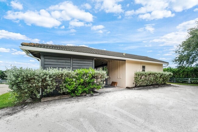 Building Photo - 14539 Belmont Trce