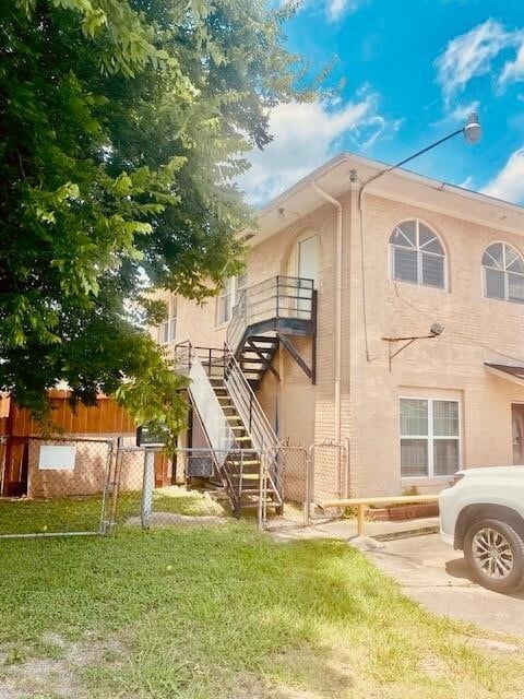 Primary Photo - 1602 Henninger St