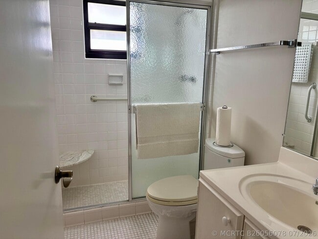 Building Photo - 3 SE Turtle Creek Dr