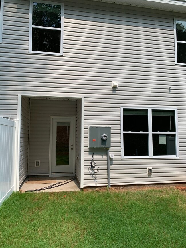 Building Photo - 409 Sea Grit Ct