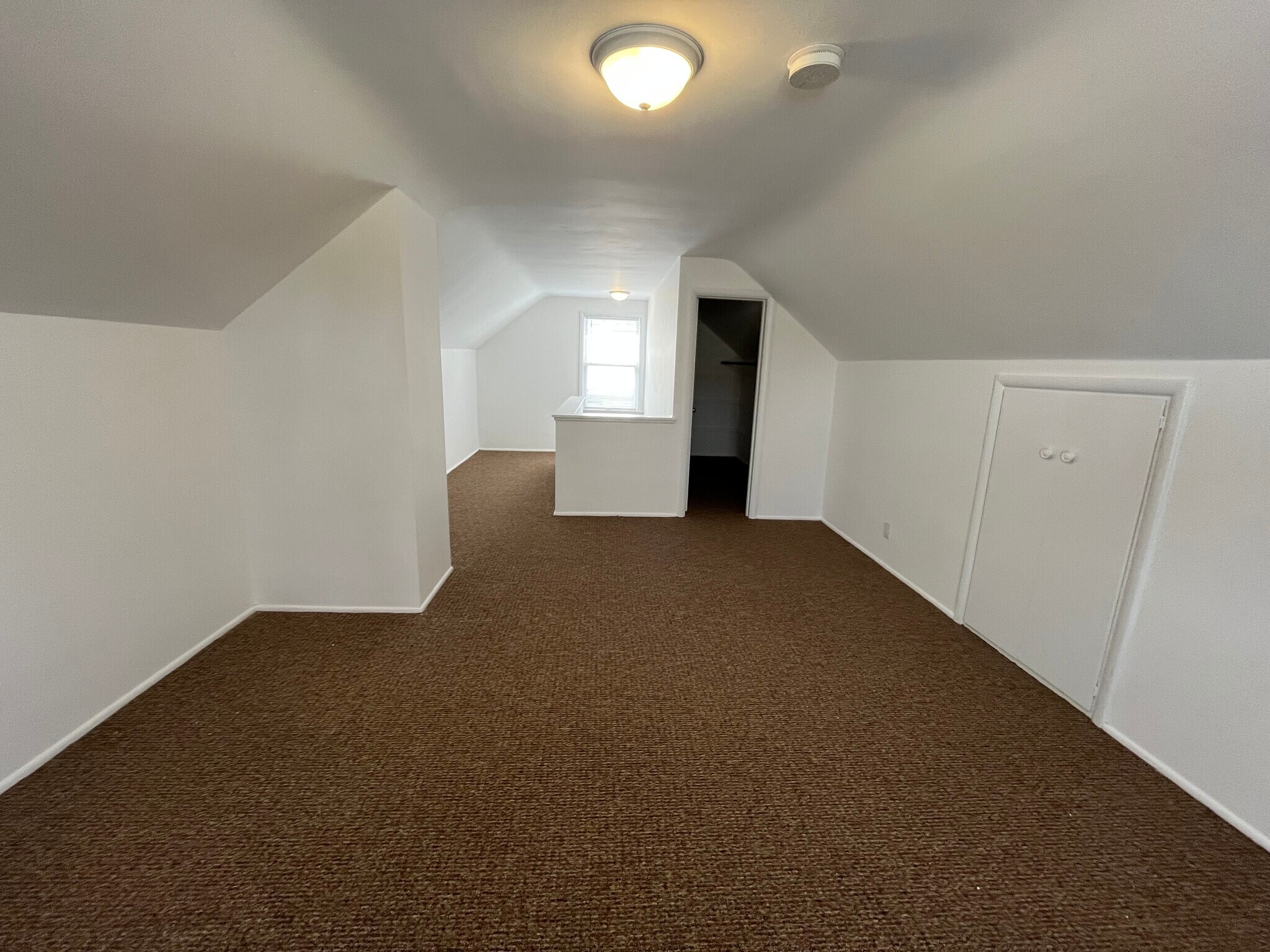 Building Photo - 615 Washington Ave