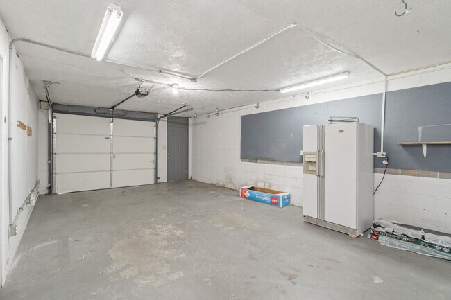 Building Photo - 5712 Walden Woods Ct NW