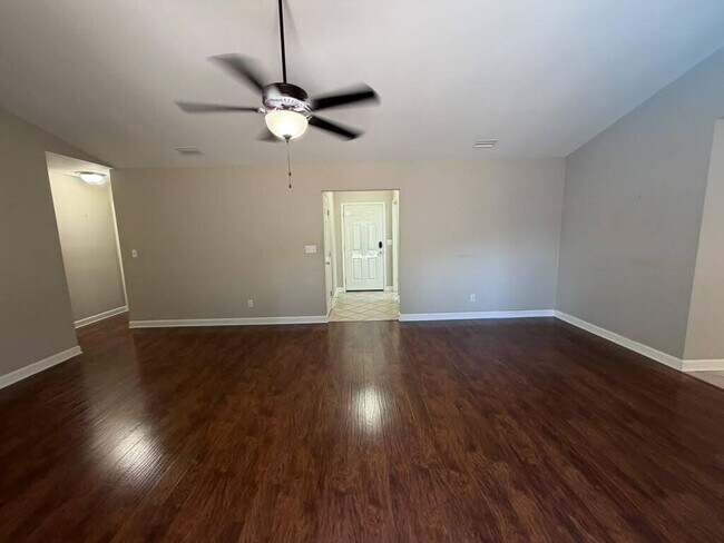 Building Photo - 289 Honeysuckle Way