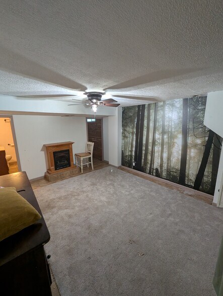 Building Photo - 2130 N 189th St
