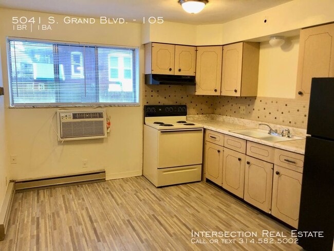 Building Photo - 5041 S Grand Blvd
