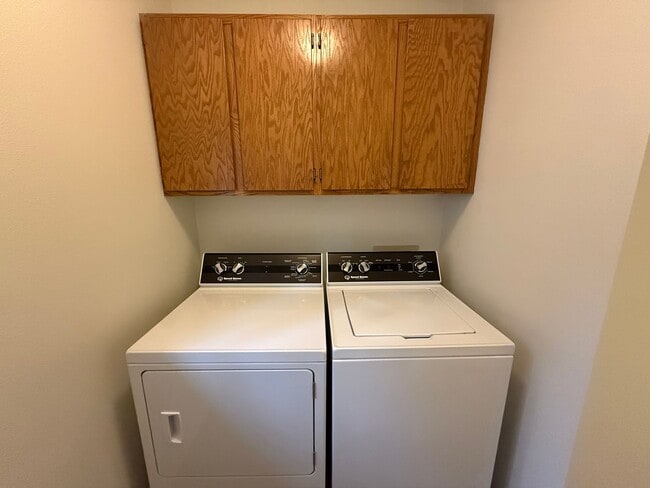 Building Photo - Stunning 3 Bed, 2 Bath Home near Riverside State Park! *SPECIAL: $1,000 OFF!*