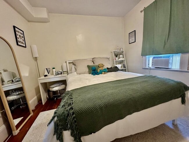 Building Photo - 2 bedroom in Cambridge MA 02141