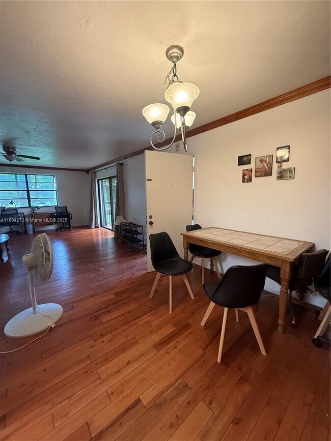 Building Photo - 7925 SW 86th St