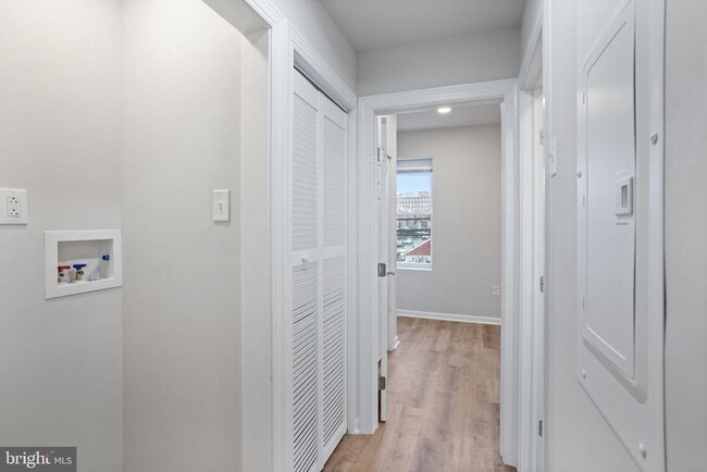 Building Photo - 836 N 42nd St