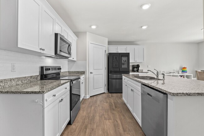 Building Photo - 216 Grove Ln