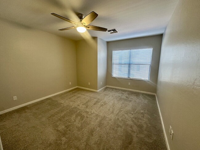 Building Photo - 305 S Wilson St