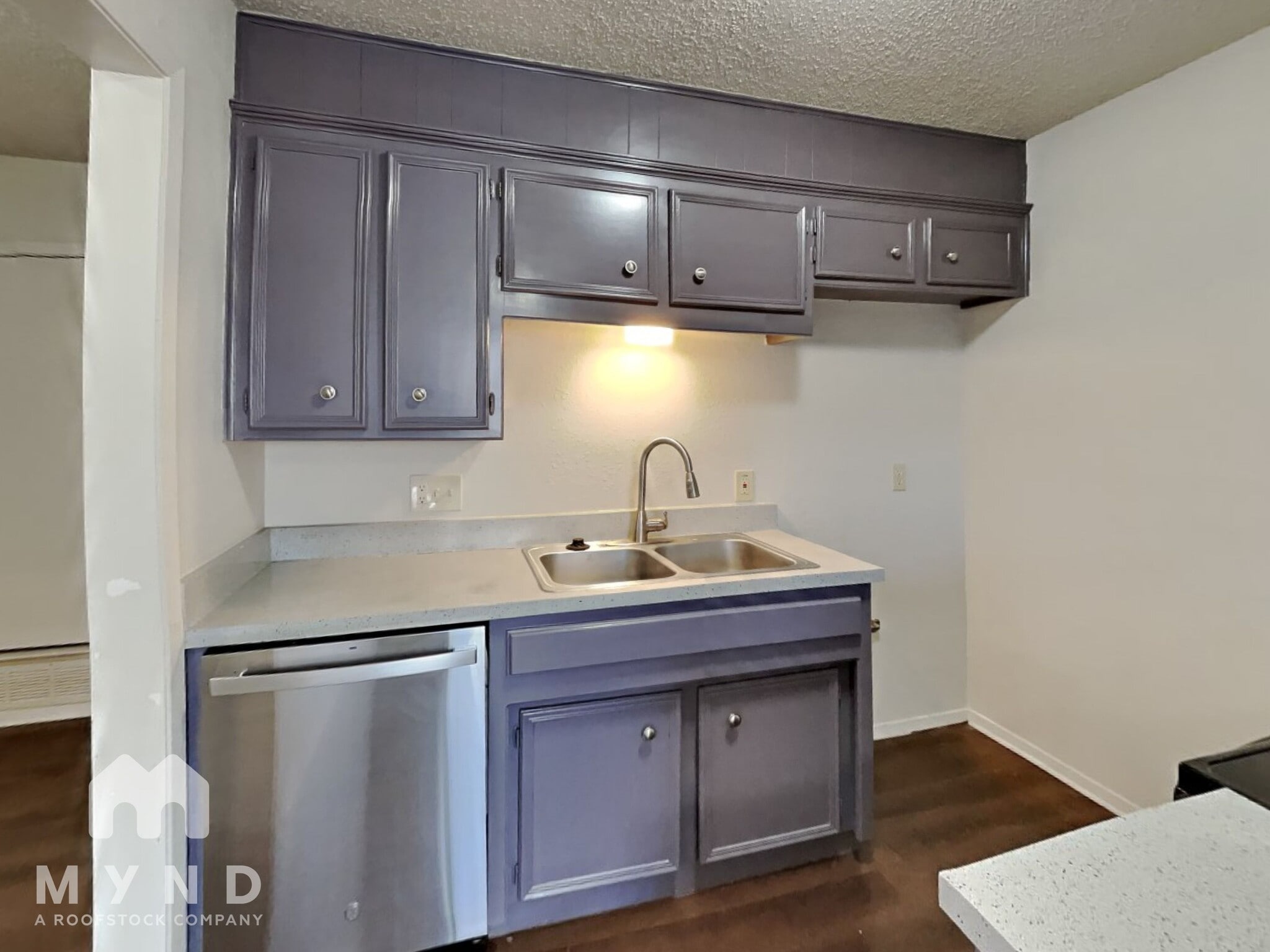 Building Photo - 1303 Berry Dr