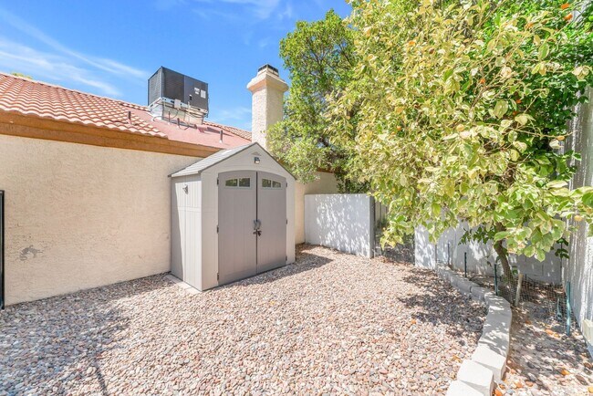 Building Photo - Modern Comfort Meets Timeless Style in a Beautifully Updated Las Vegas Home!