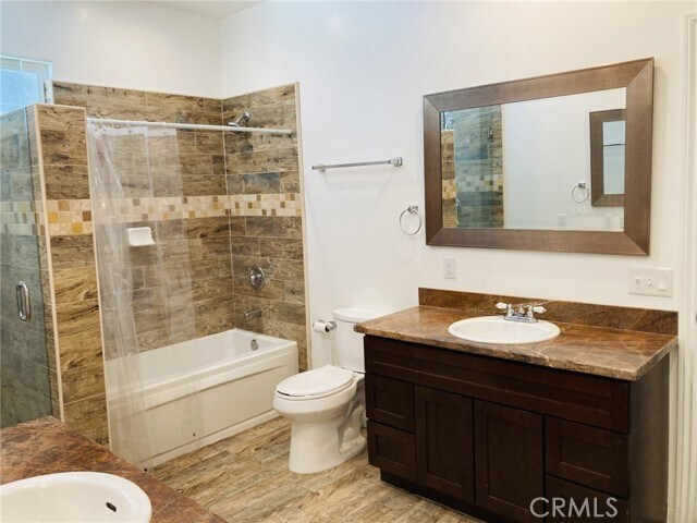 Building Photo - 341 CA-173