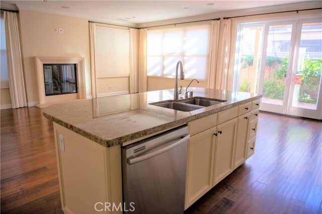 Building Photo - 56 Twin Gables