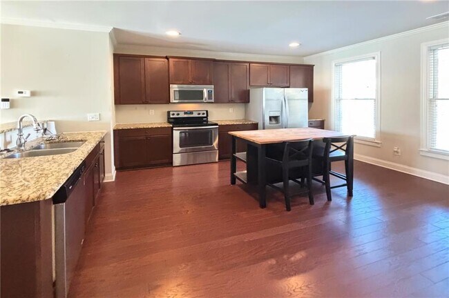 Building Photo - 772 Liberty Commons Dr NW