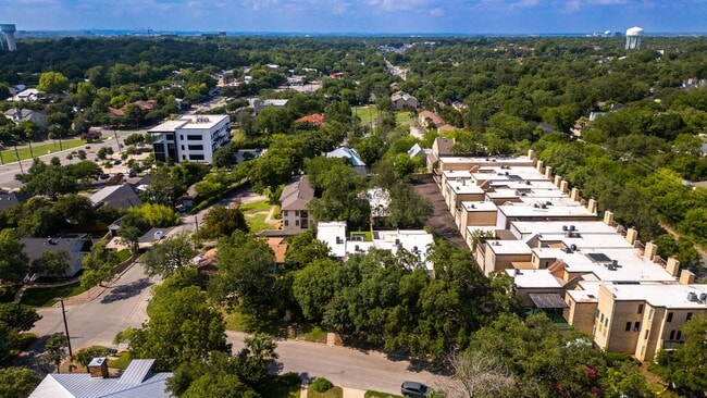 Building Photo - ALAMO HEIGHTS  |  TOWNHOME  |  REMODELED  ...