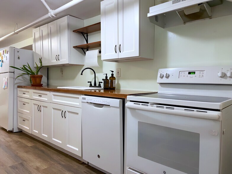 Building Photo - 7 Duncan Ct