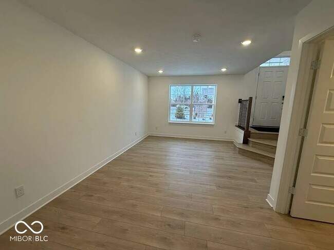 Building Photo - 4923 Gilet Dr