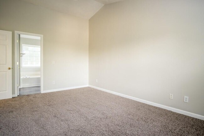 Building Photo - 1078 River Plantation Dr
