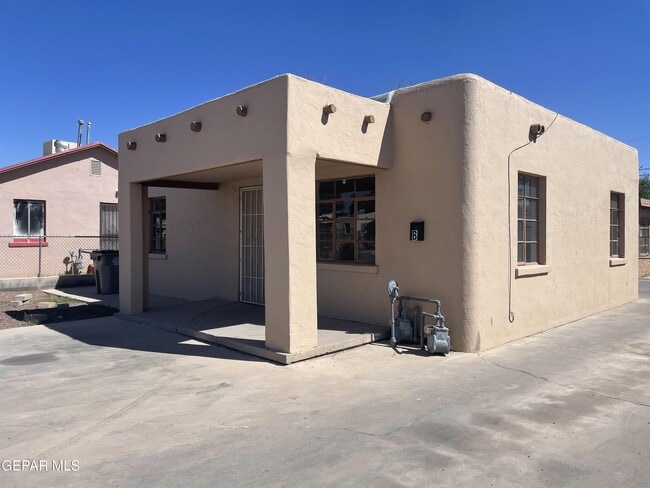 Building Photo - 8167 Josephine Cir