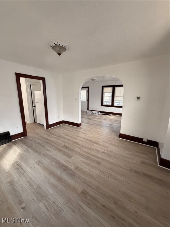 Building Photo - 612 Hallie Ave