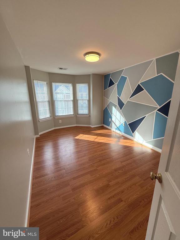 Building Photo - 8362 Millwood Dr